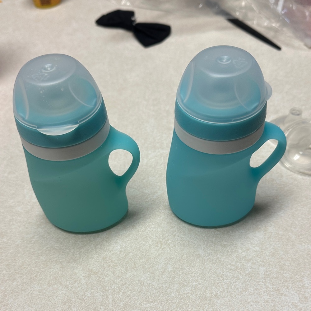 Elbebe Set of Two Blue Silicone bottle/cups
